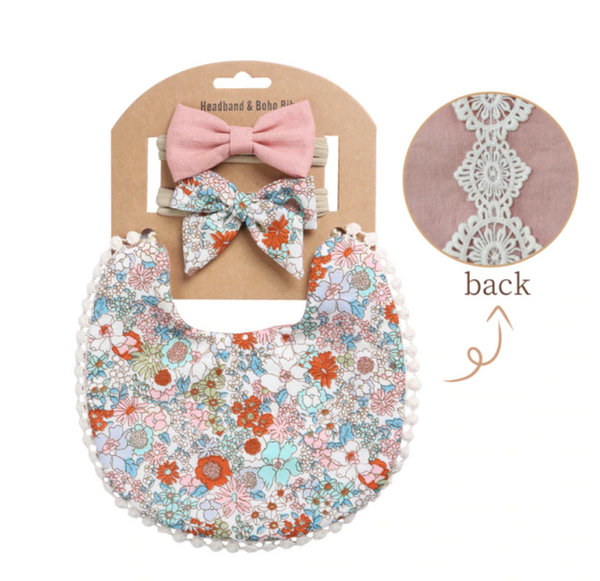 Day Bib Set